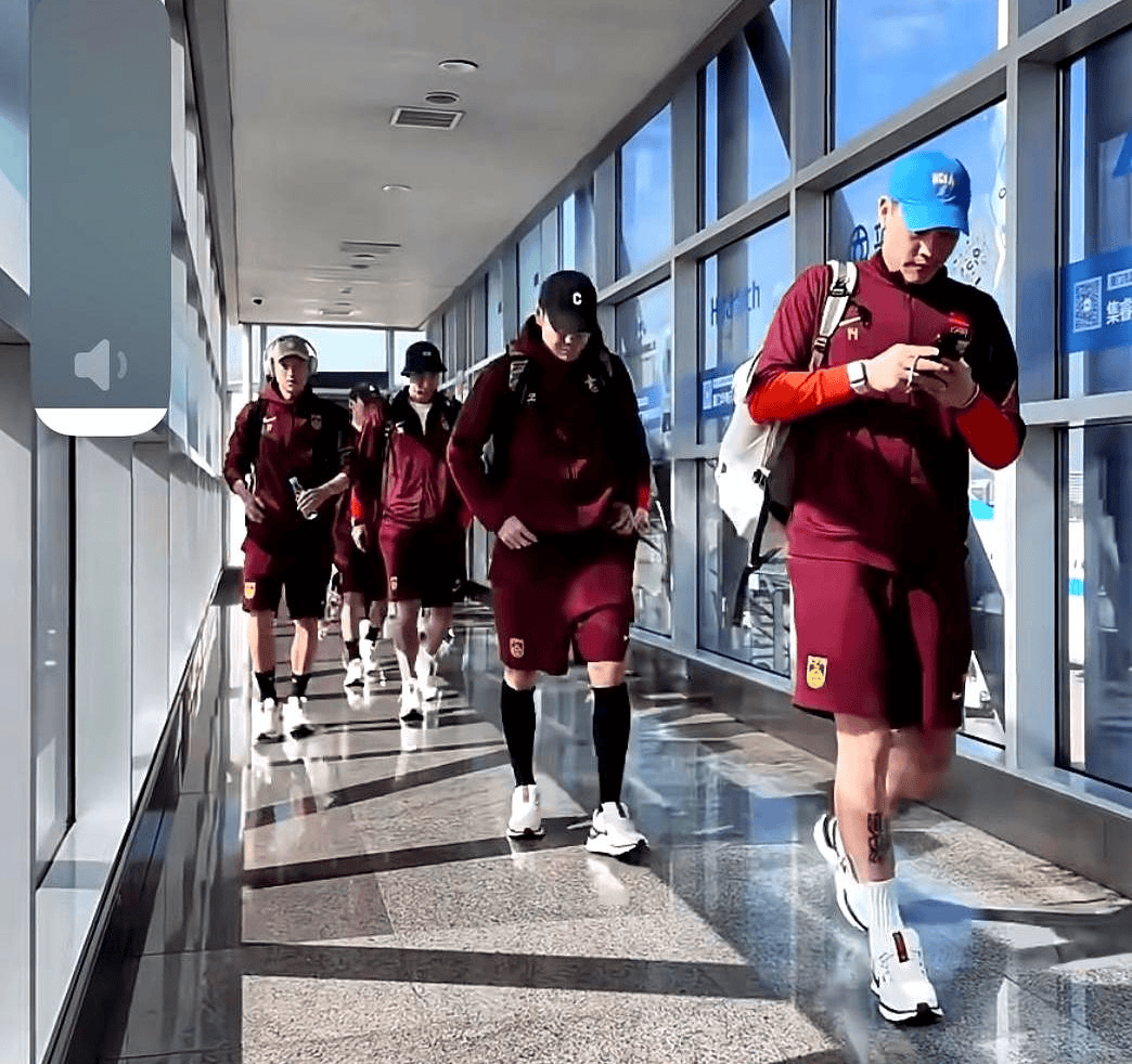  Karsa在塞尔维亚队比赛中出色防守，战术调整引发热议！